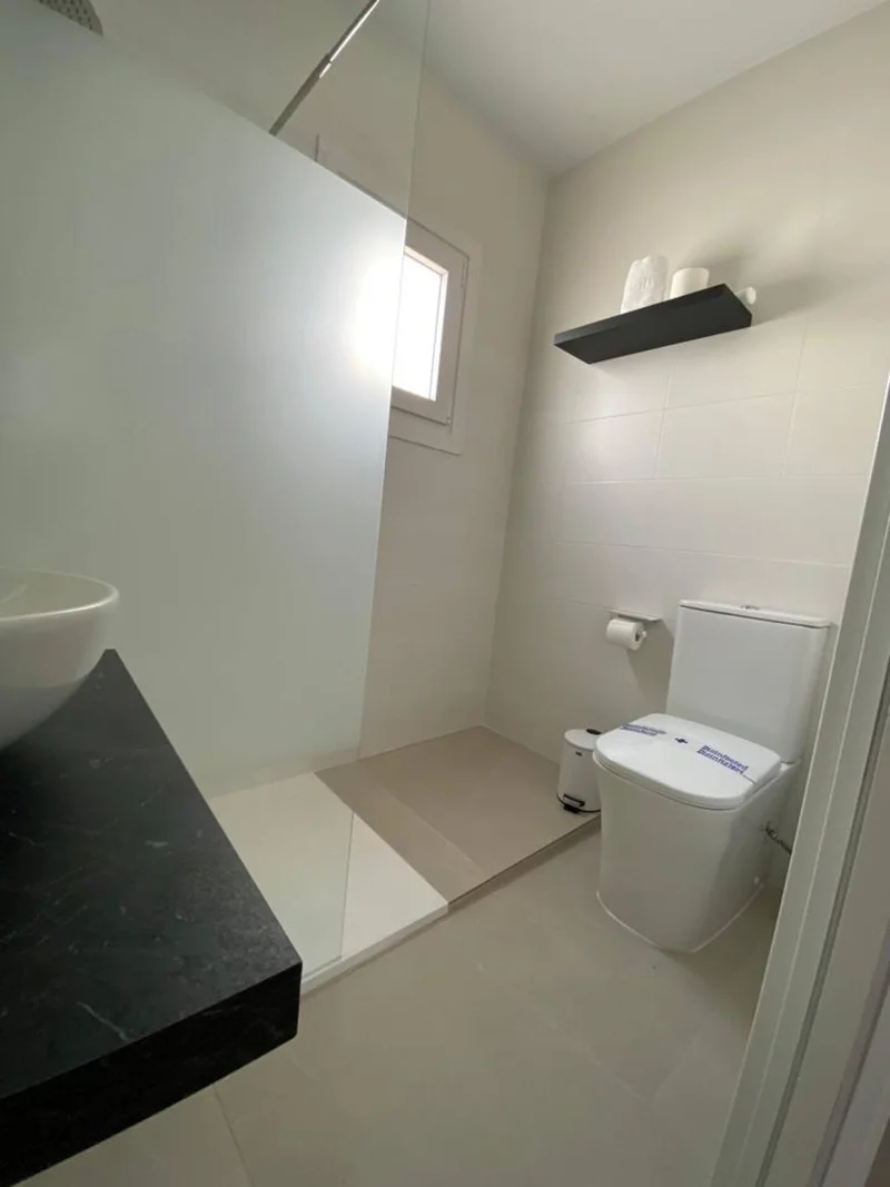 Luzdimar 4 - Baños 2